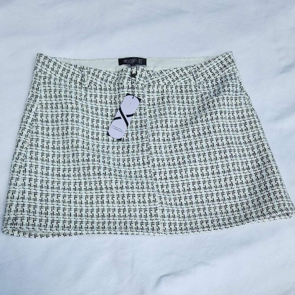 NEW Stoosh Tweed Mini Skirt Women XL White Black Preppy Academic SKJR3225 NWT
